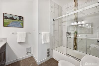 11014 Cornell Avenue S, Seattle, WA 98178 - Photo 28