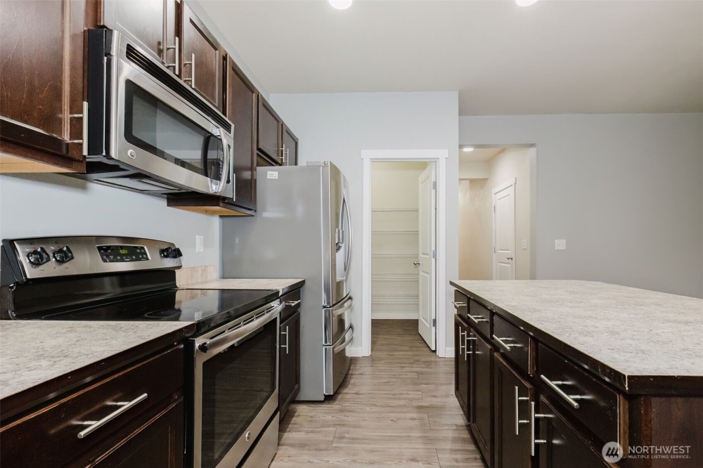 3675 Halsey Lane , Bremerton, WA 98310