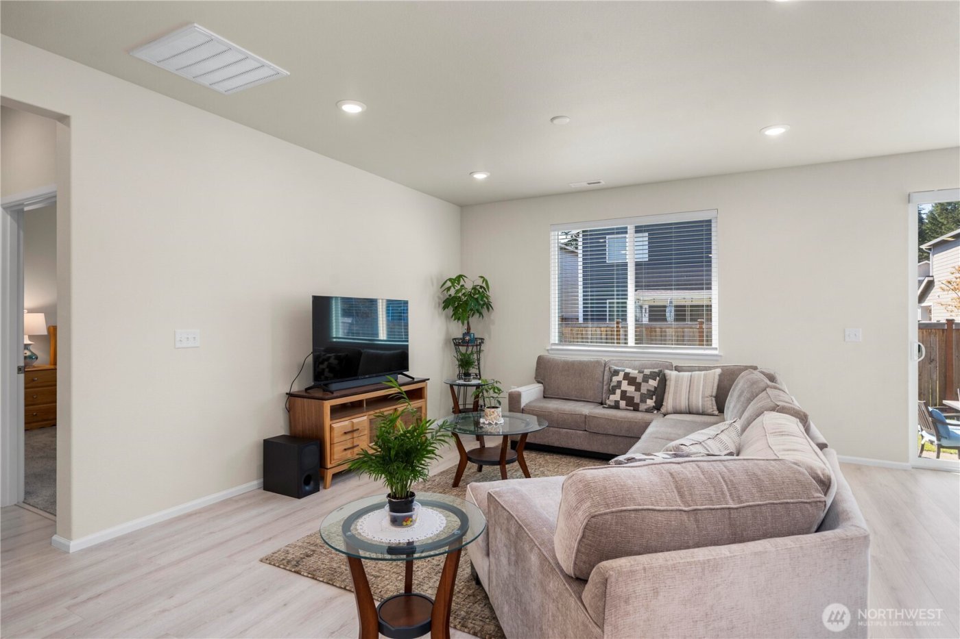 19818 135th Avenue E, Graham, WA 98338