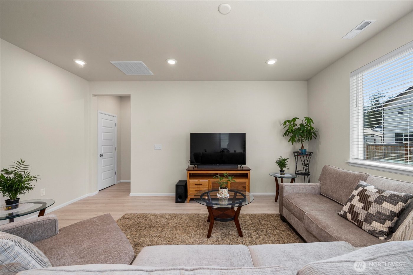 19818 135th Avenue E, Graham, WA 98338