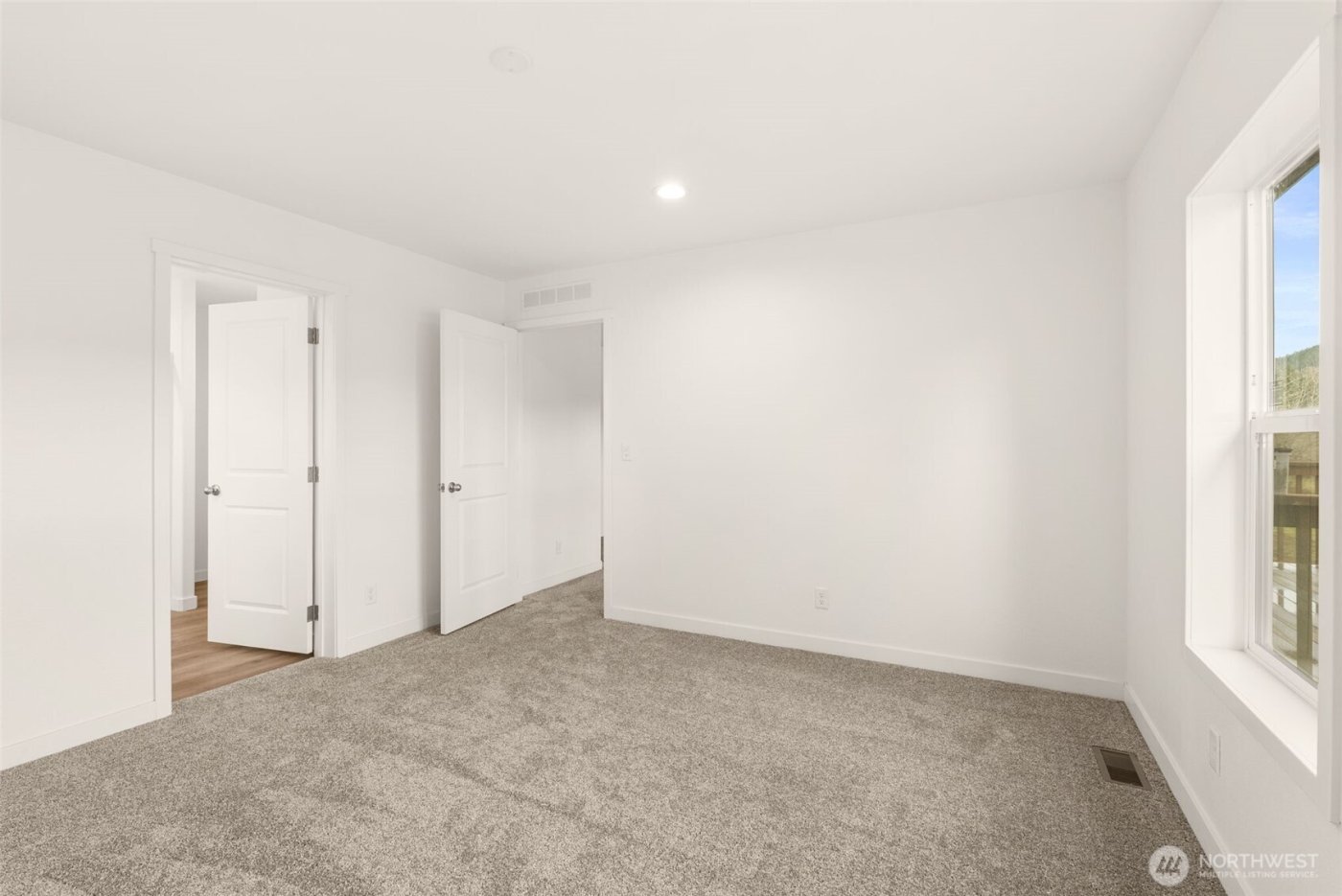 909 N 1ST Street , Pe Ell, WA 98572