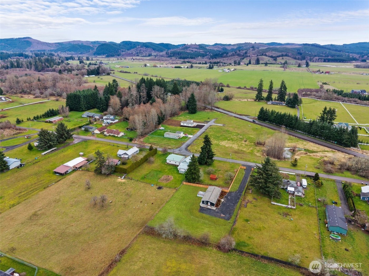 909 N 1ST Street , Pe Ell, WA 98572