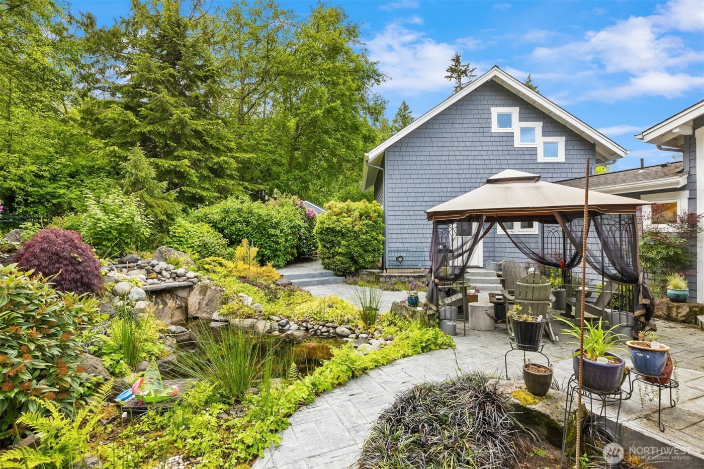 10555 NE Morning Lane , Bainbridge Island, WA 98110