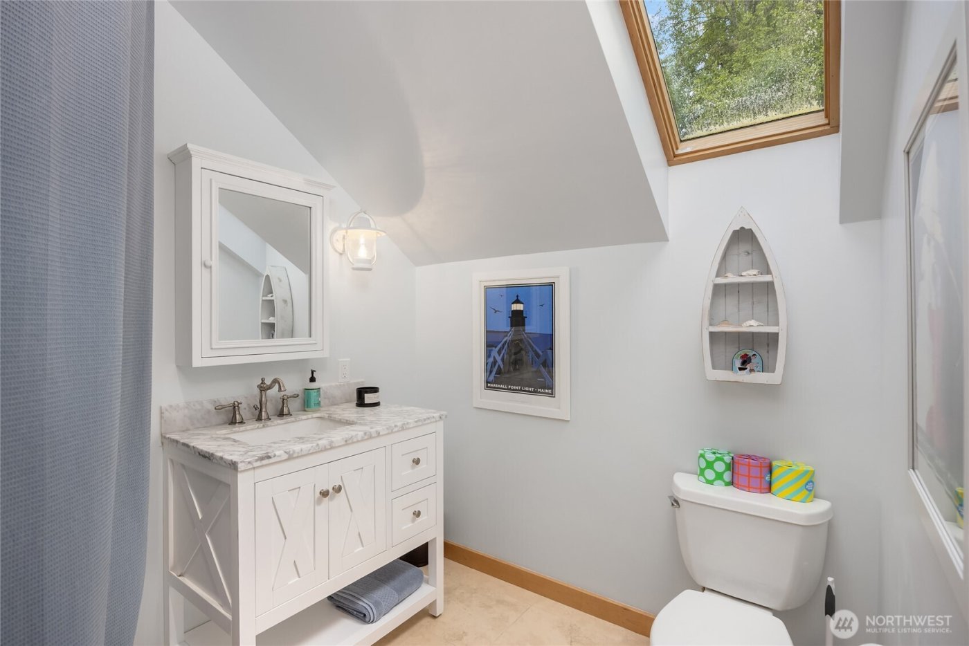 10555 NE Morning Lane , Bainbridge Island, WA 98110