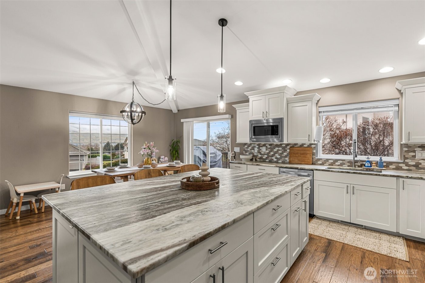 1953 Diamond Ct , East Wenatchee, WA 98802