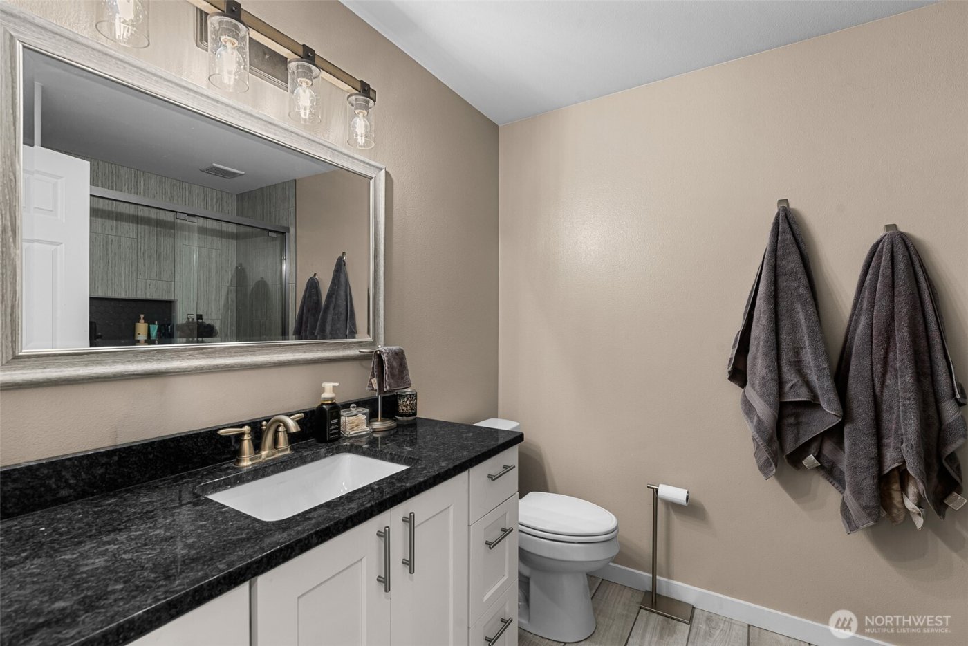 1953 Diamond Ct , East Wenatchee, WA 98802