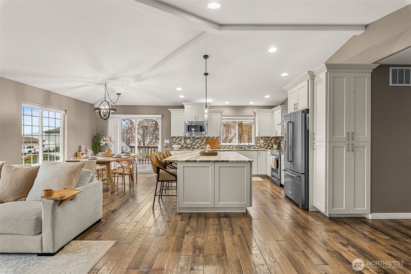 1953 Diamond Ct , East Wenatchee, WA 98802