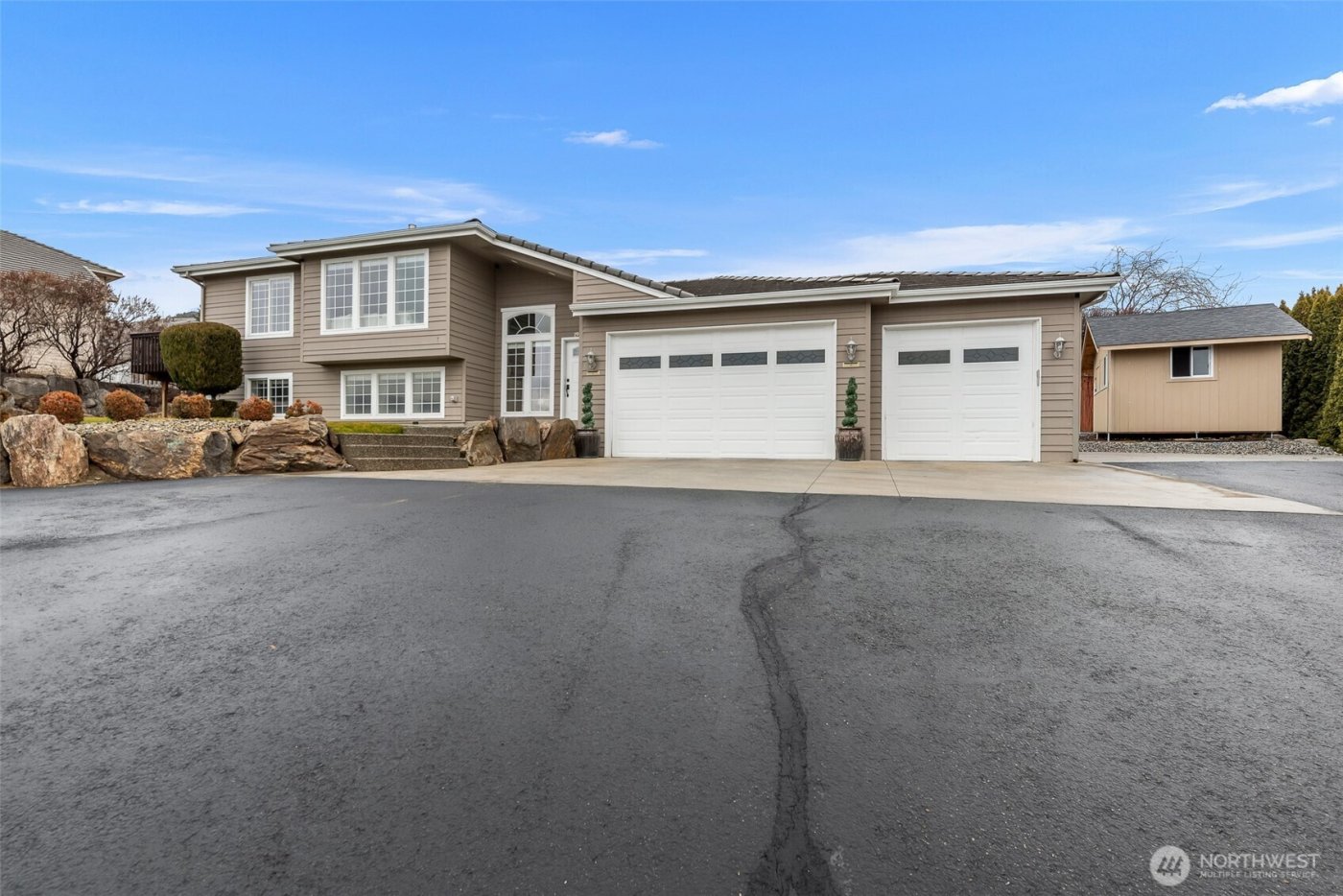 1953 Diamond Ct , East Wenatchee, WA 98802