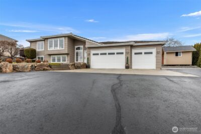 1953 Diamond Ct , East Wenatchee, WA 98802 - Photo 1