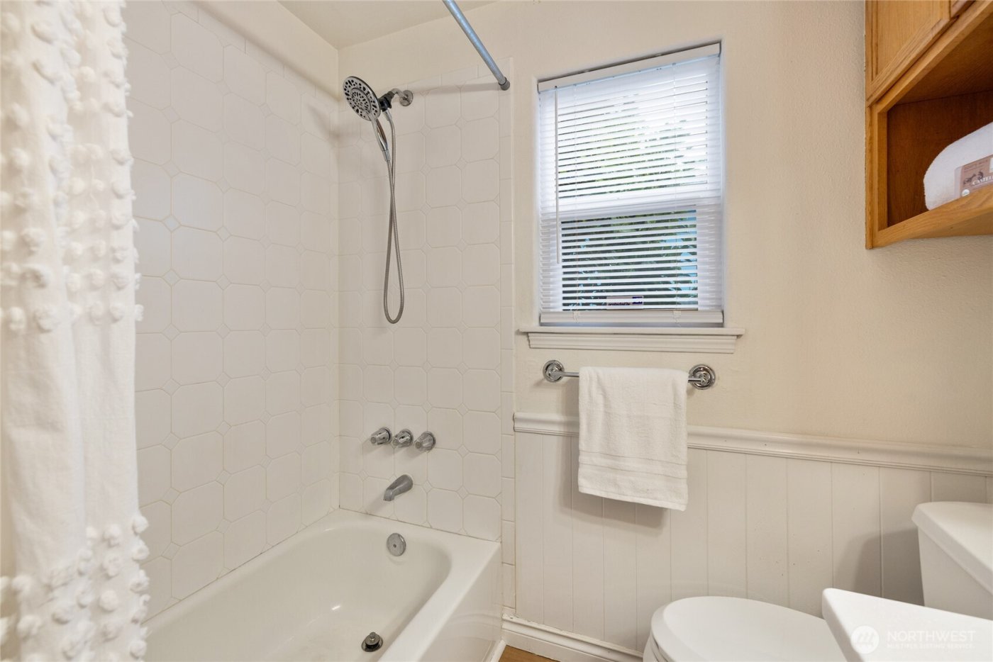 2411 E 13th Street , Bremerton, WA 98310