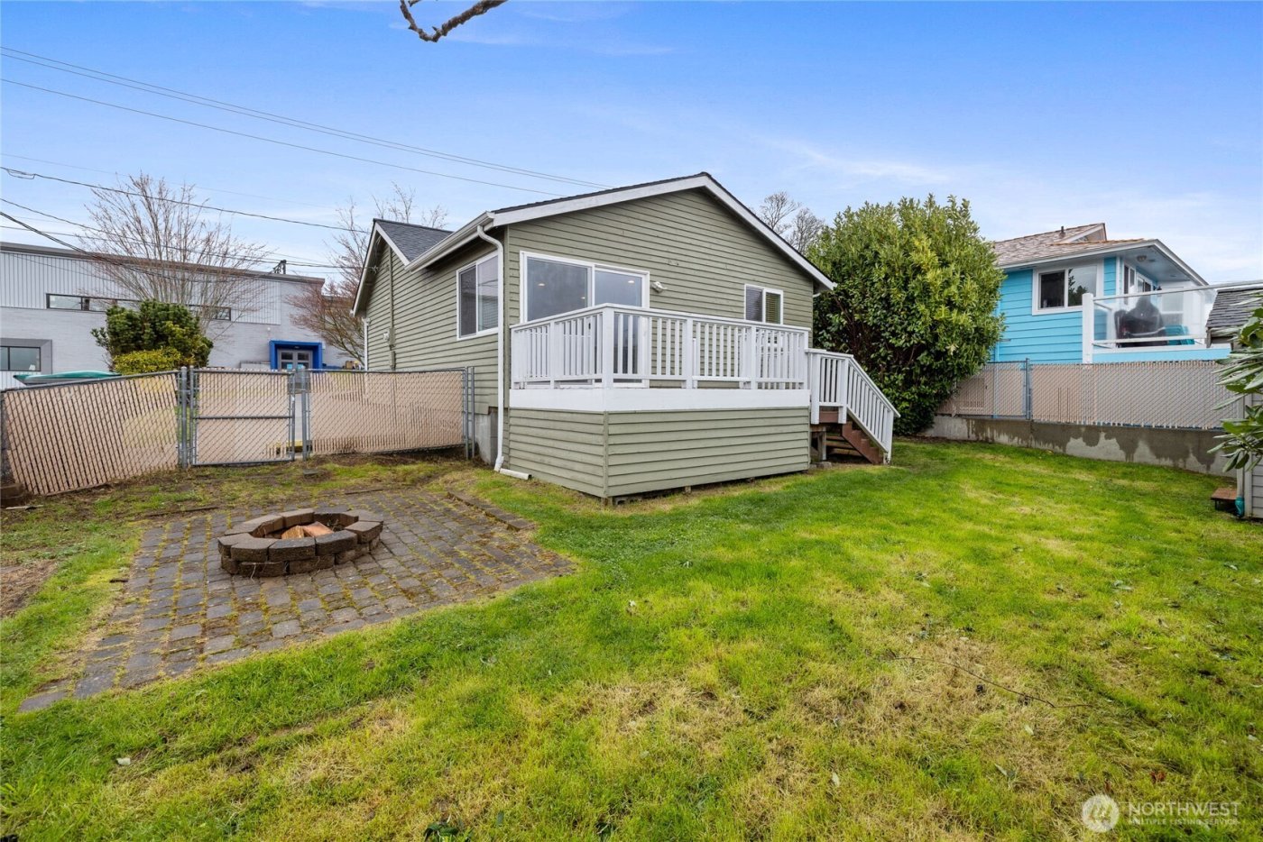 2411 E 13th Street , Bremerton, WA 98310