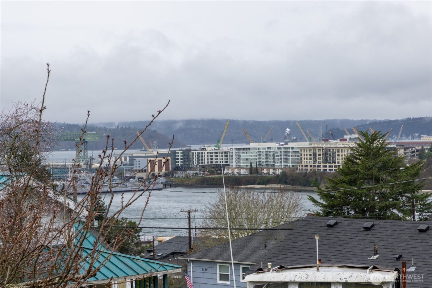 2411 E 13th Street , Bremerton, WA 98310