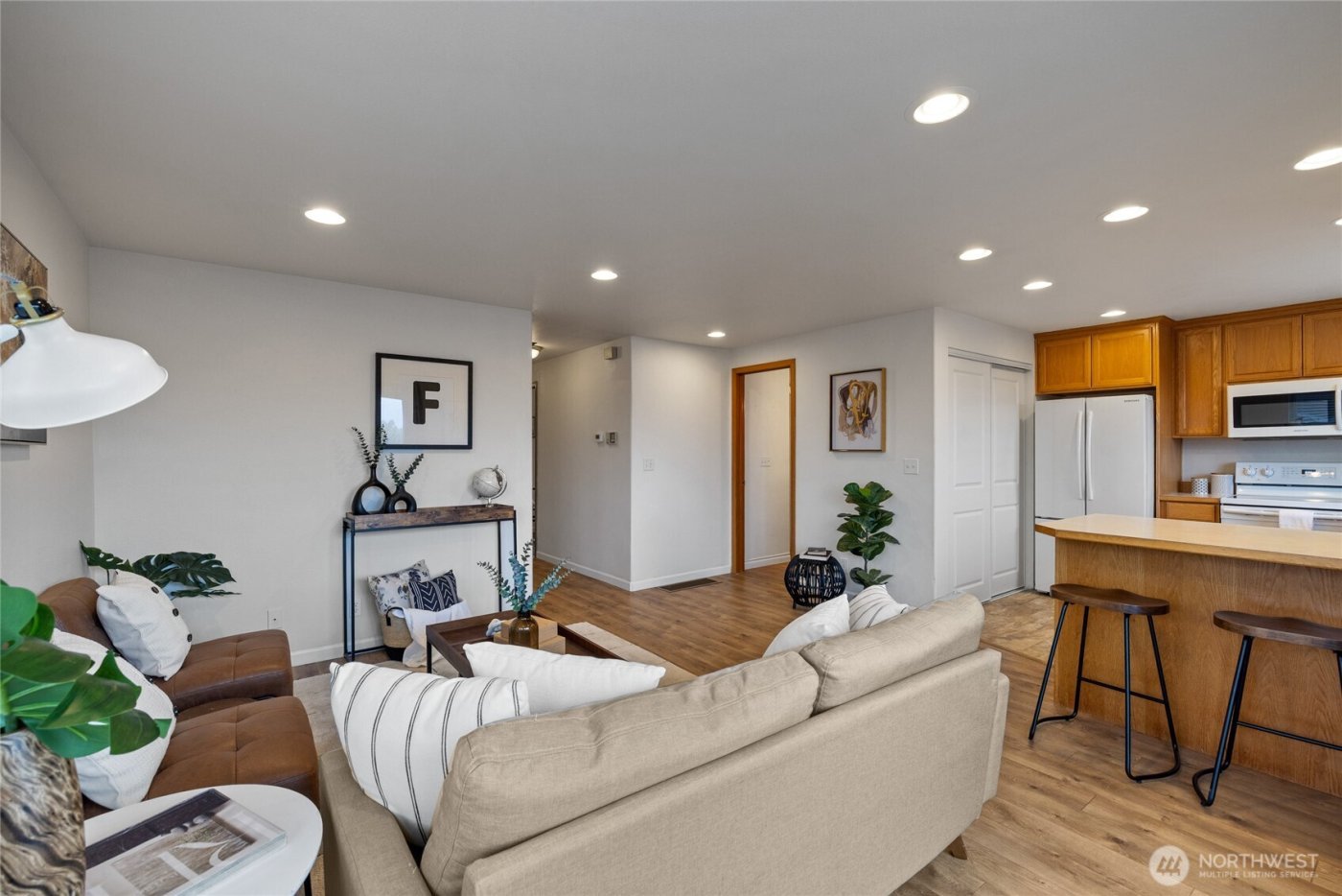 2411 E 13th Street , Bremerton, WA 98310