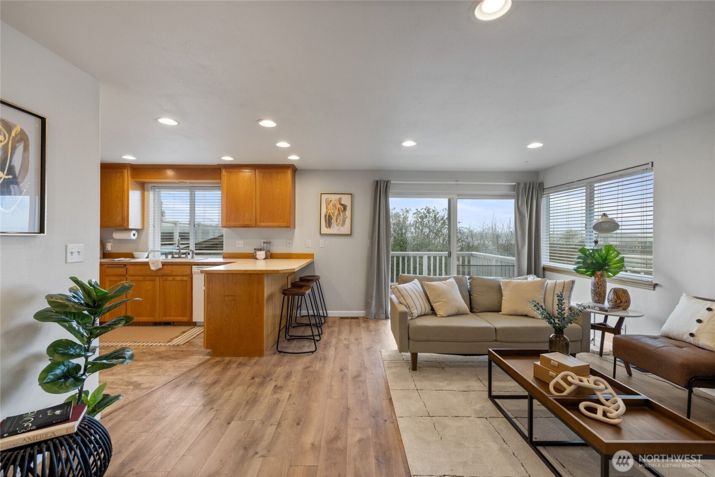 2411 E 13th Street , Bremerton, WA 98310