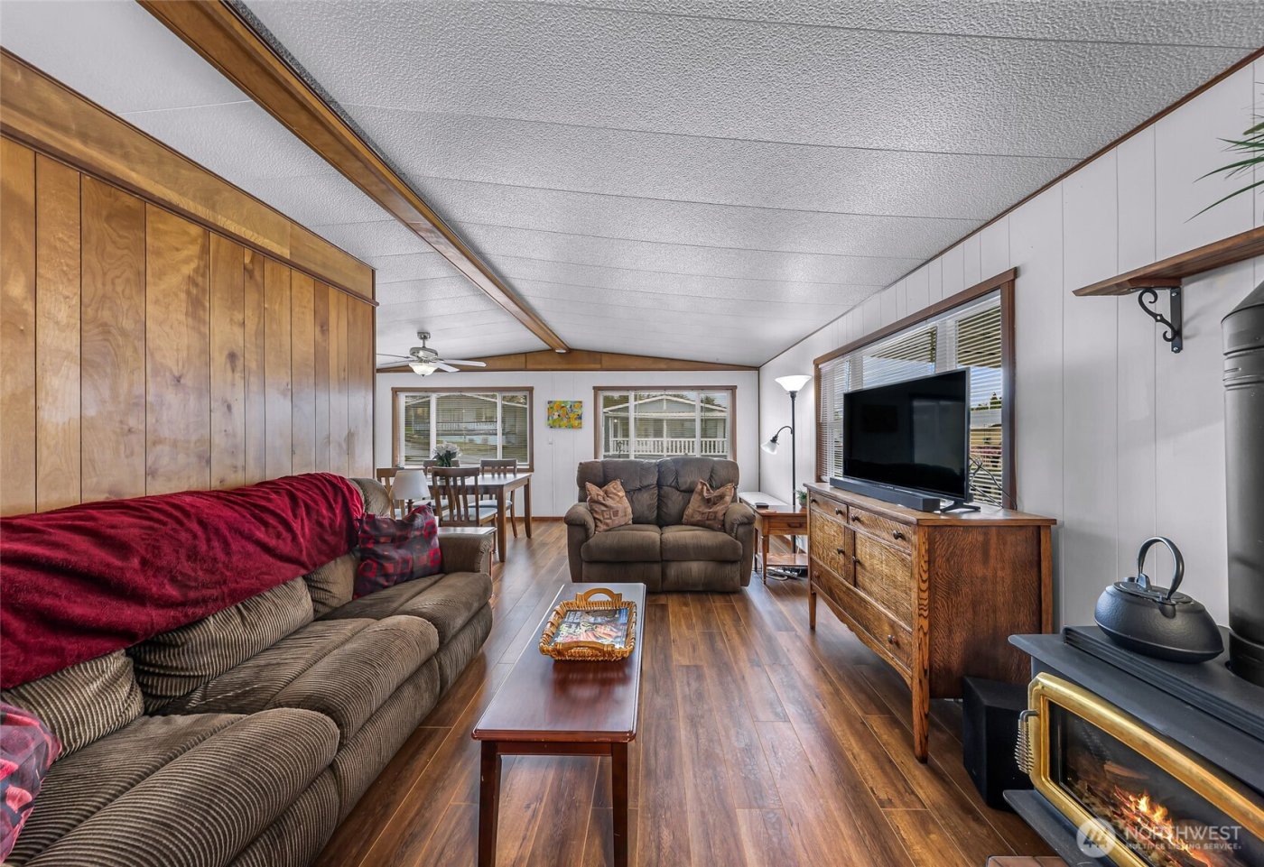 1200 Lincoln Street SW #157, Bellingham, WA 98229-5757