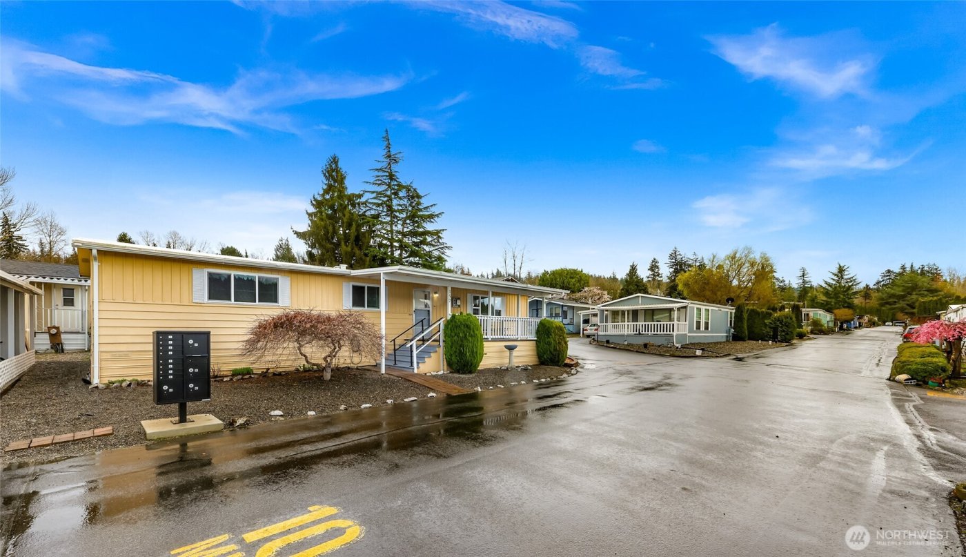 1200 Lincoln Street SW #157, Bellingham, WA 98229-5757