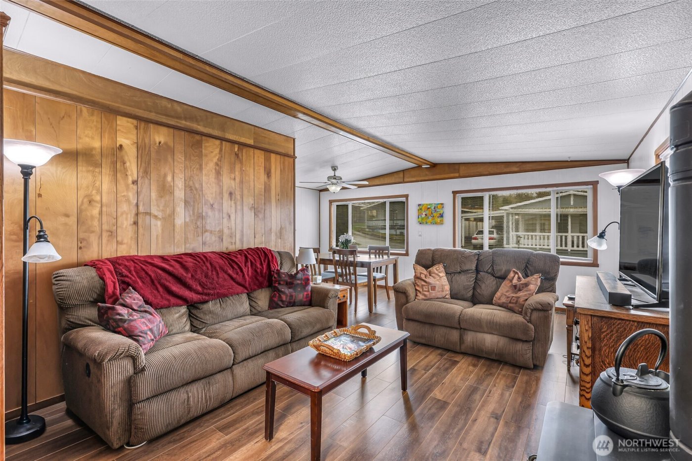 1200 Lincoln Street SW #157, Bellingham, WA 98229-5757