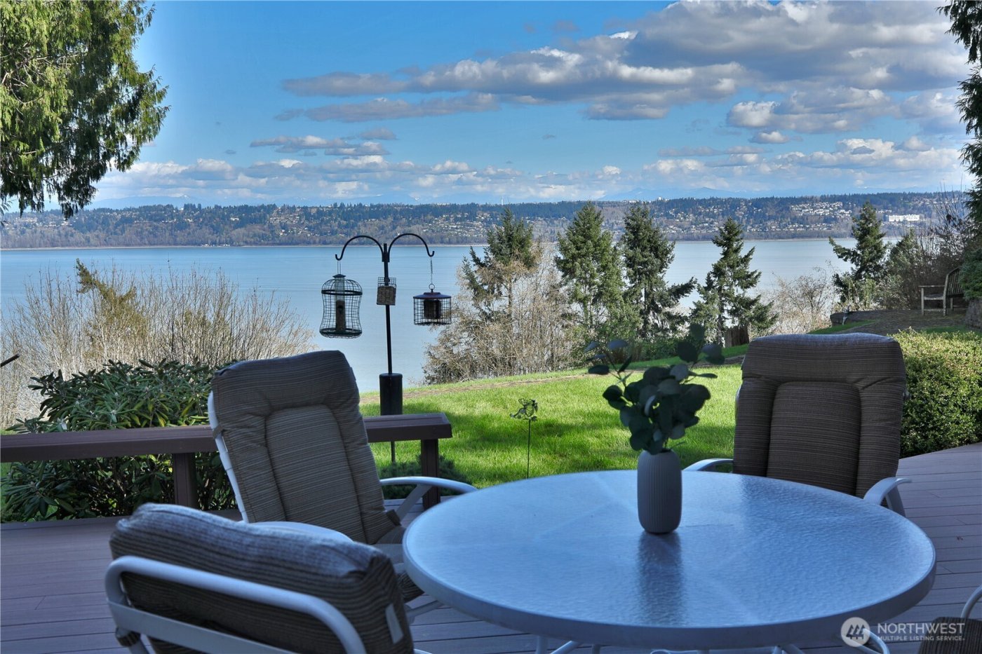 8111 Possession Ridge Lane , Clinton, WA 98236