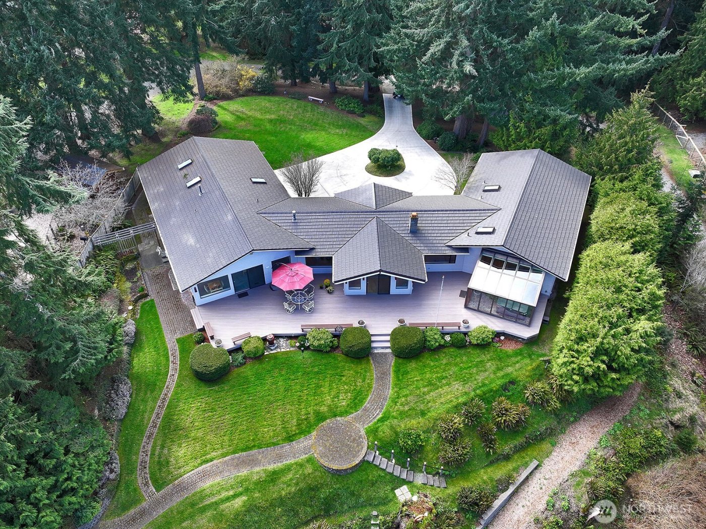 8111 Possession Ridge Lane , Clinton, WA 98236