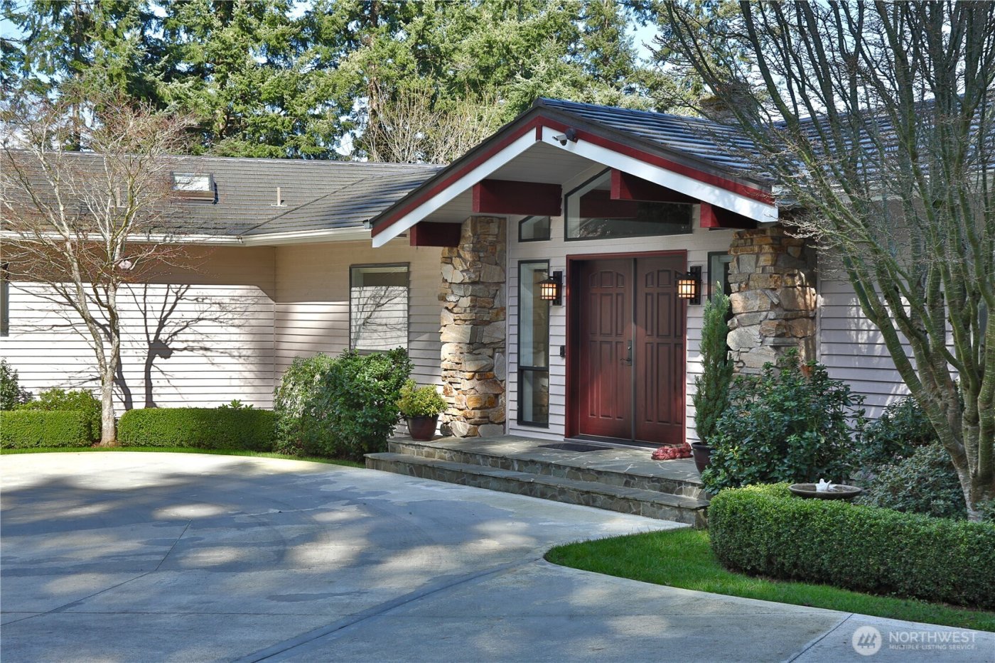 8111 Possession Ridge Lane , Clinton, WA 98236