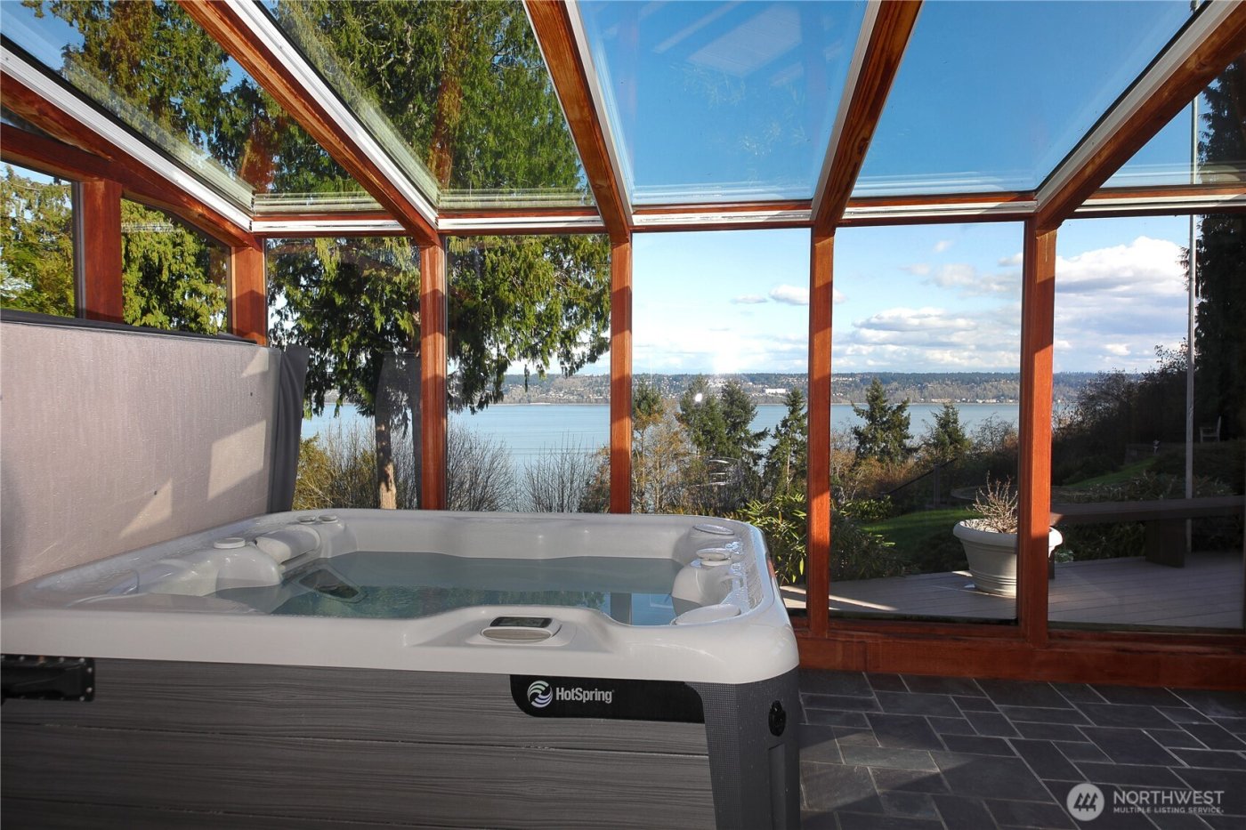 8111 Possession Ridge Lane , Clinton, WA 98236