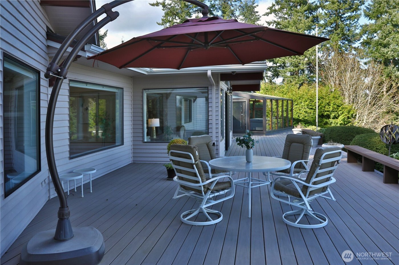 8111 Possession Ridge Lane , Clinton, WA 98236