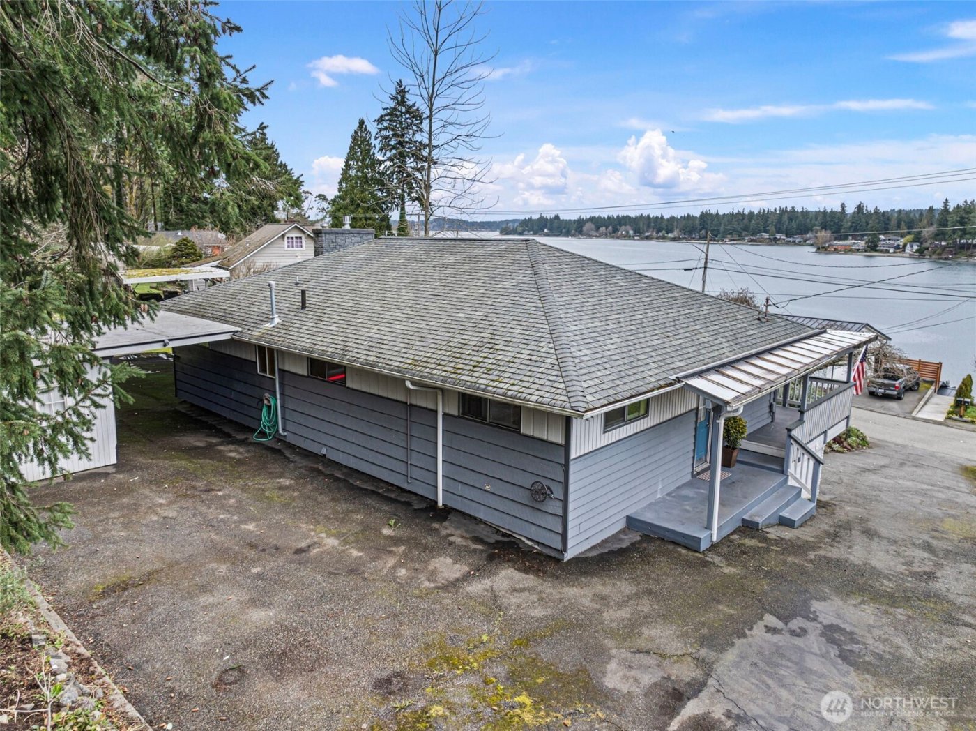 1723 Shorewood Drive , Bremerton, WA 98312