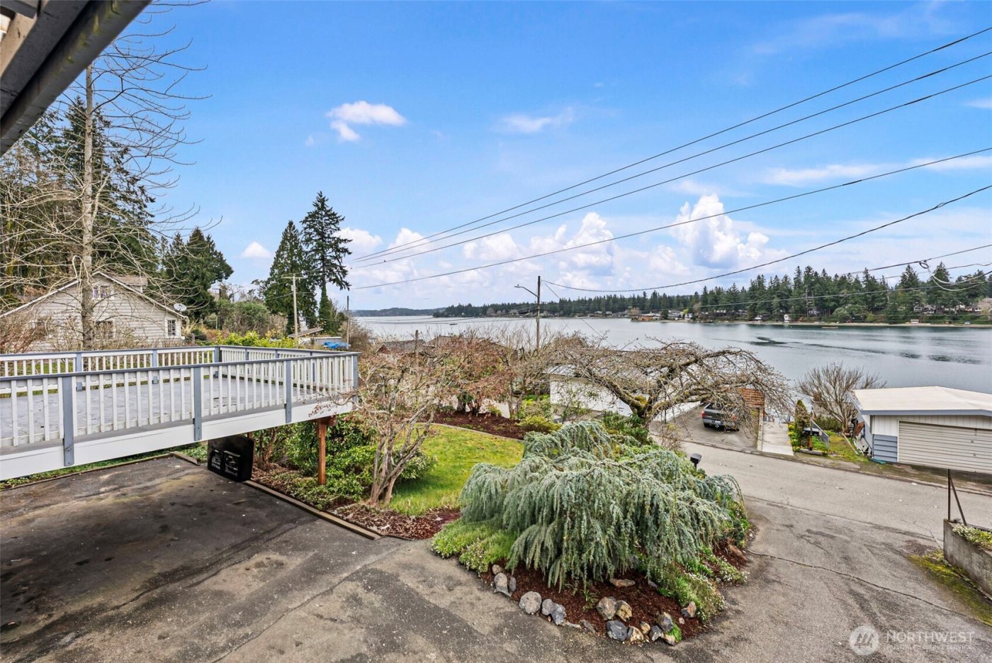 1723 Shorewood Drive , Bremerton, WA 98312
