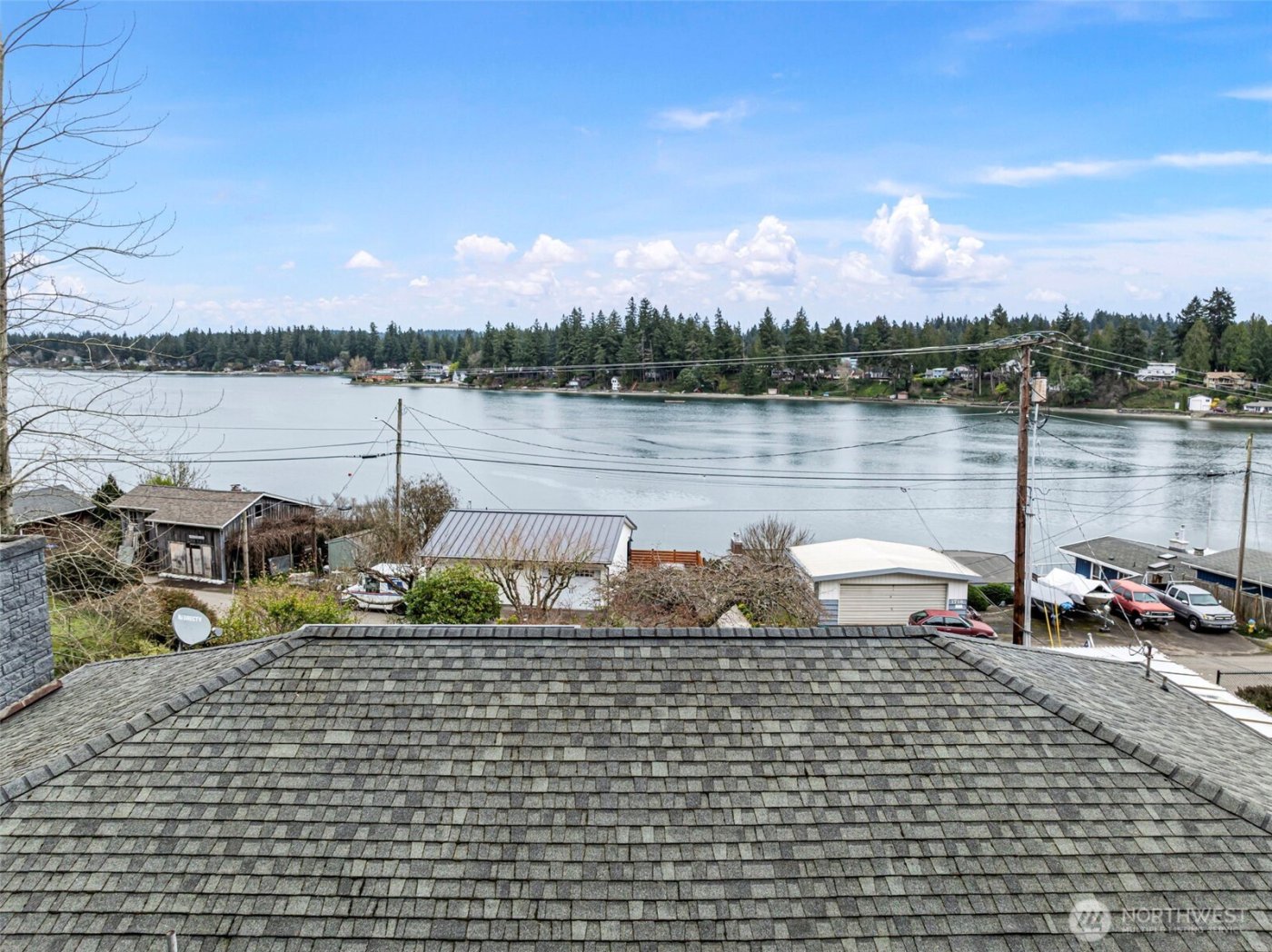 1723 Shorewood Drive , Bremerton, WA 98312