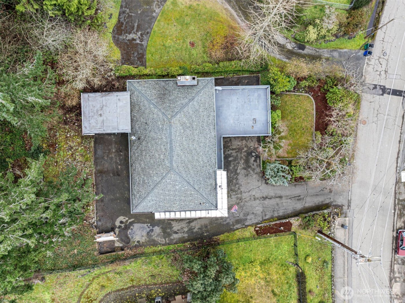 1723 Shorewood Drive , Bremerton, WA 98312