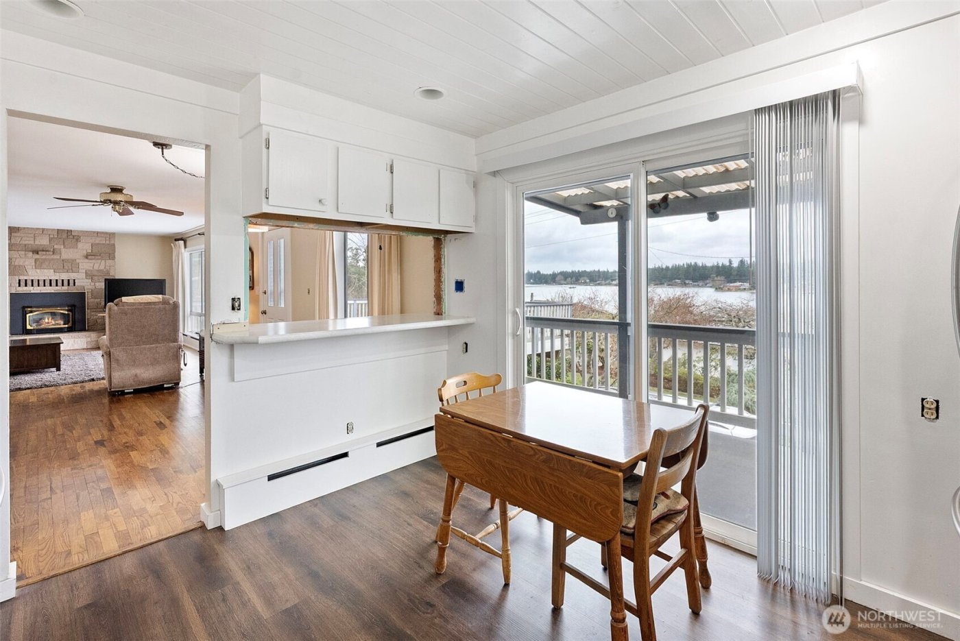 1723 Shorewood Drive , Bremerton, WA 98312