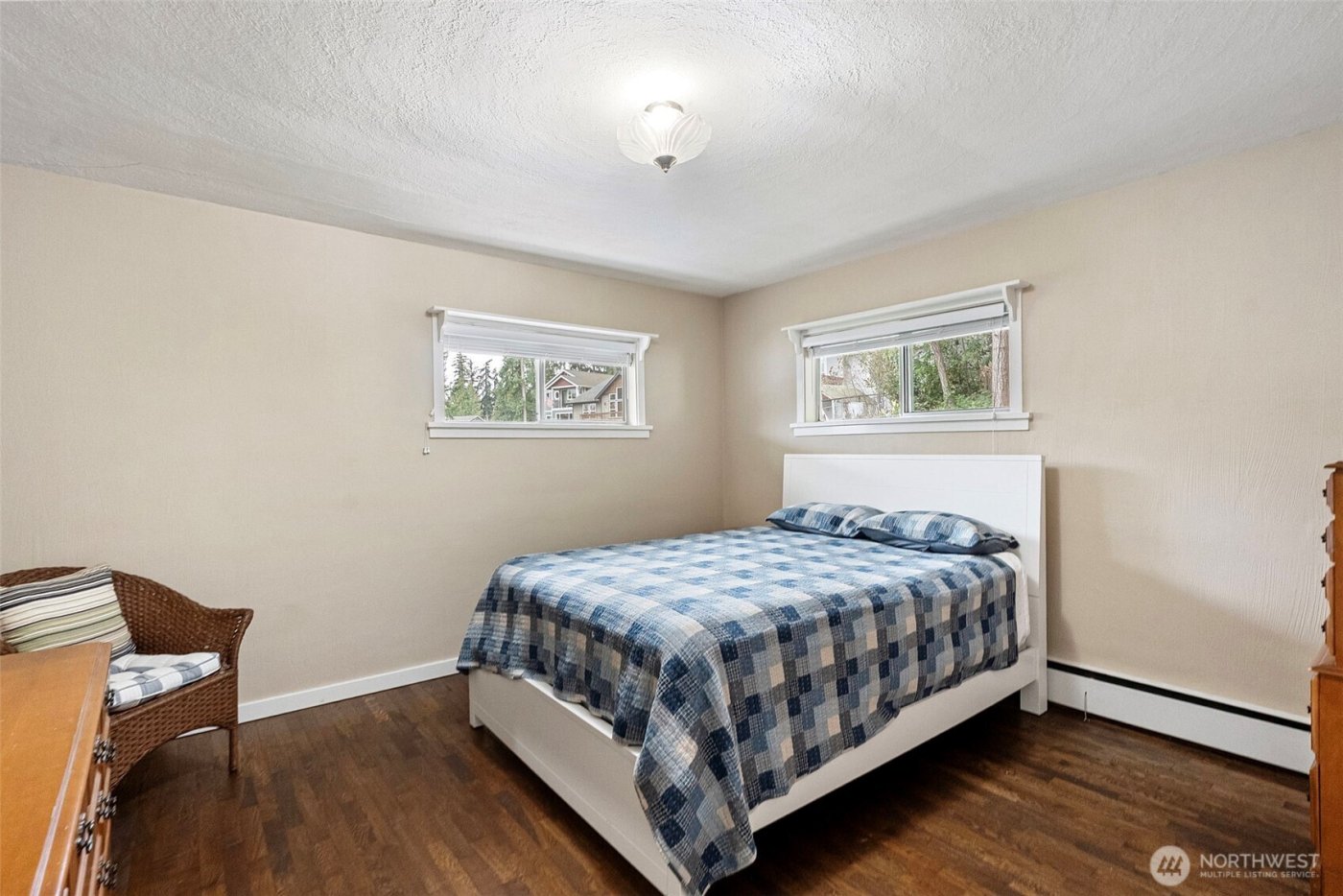 1723 Shorewood Drive , Bremerton, WA 98312