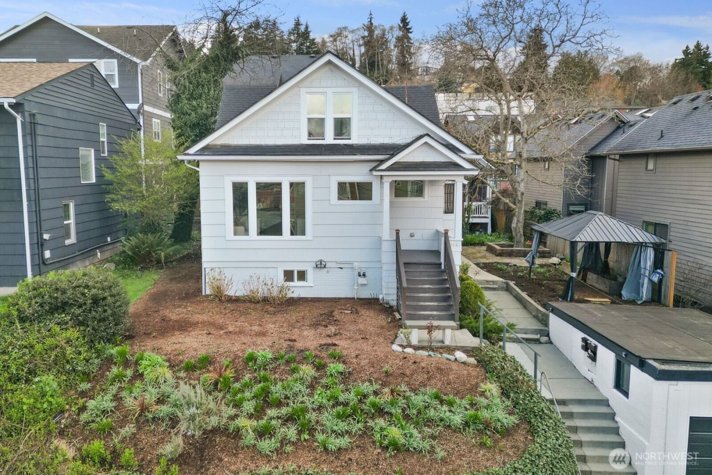 3443 21st Avenue W, Seattle, WA 98199