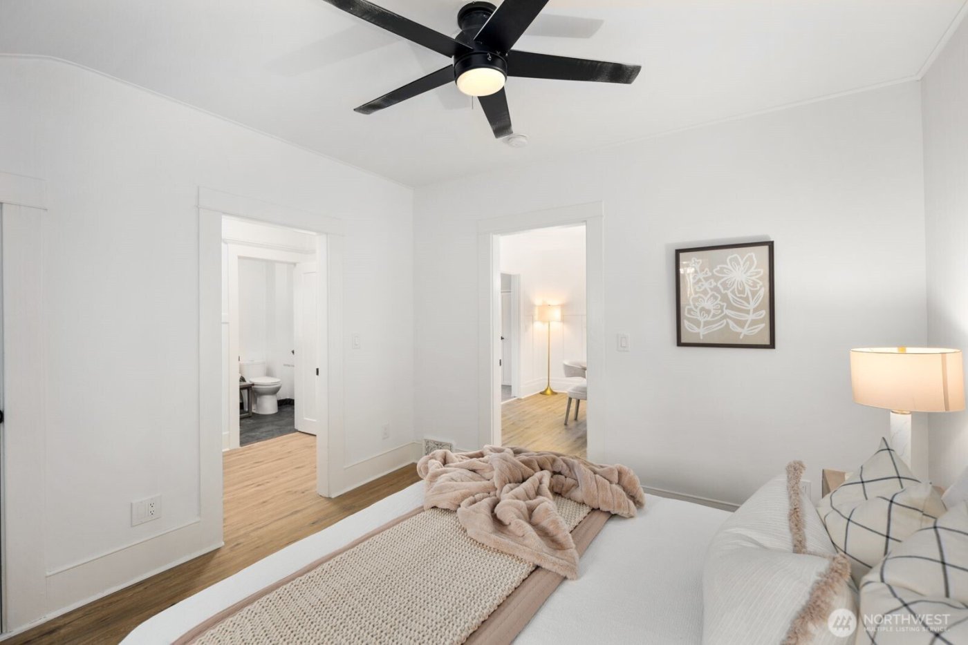 3443 21st Avenue W, Seattle, WA 98199