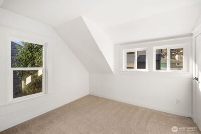 3443 21st Avenue W, Seattle, WA 98199 - Photo 26