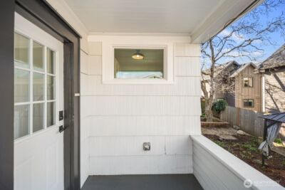 3443 21st Avenue W, Seattle, WA 98199 - Photo 6