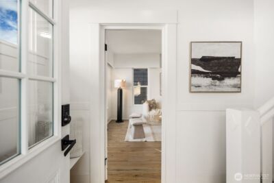 3443 21st Avenue W, Seattle, WA 98199 - Photo 7