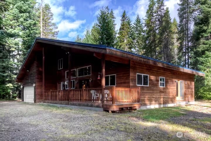 741 Hawthorn Lane , Easton, WA 98925