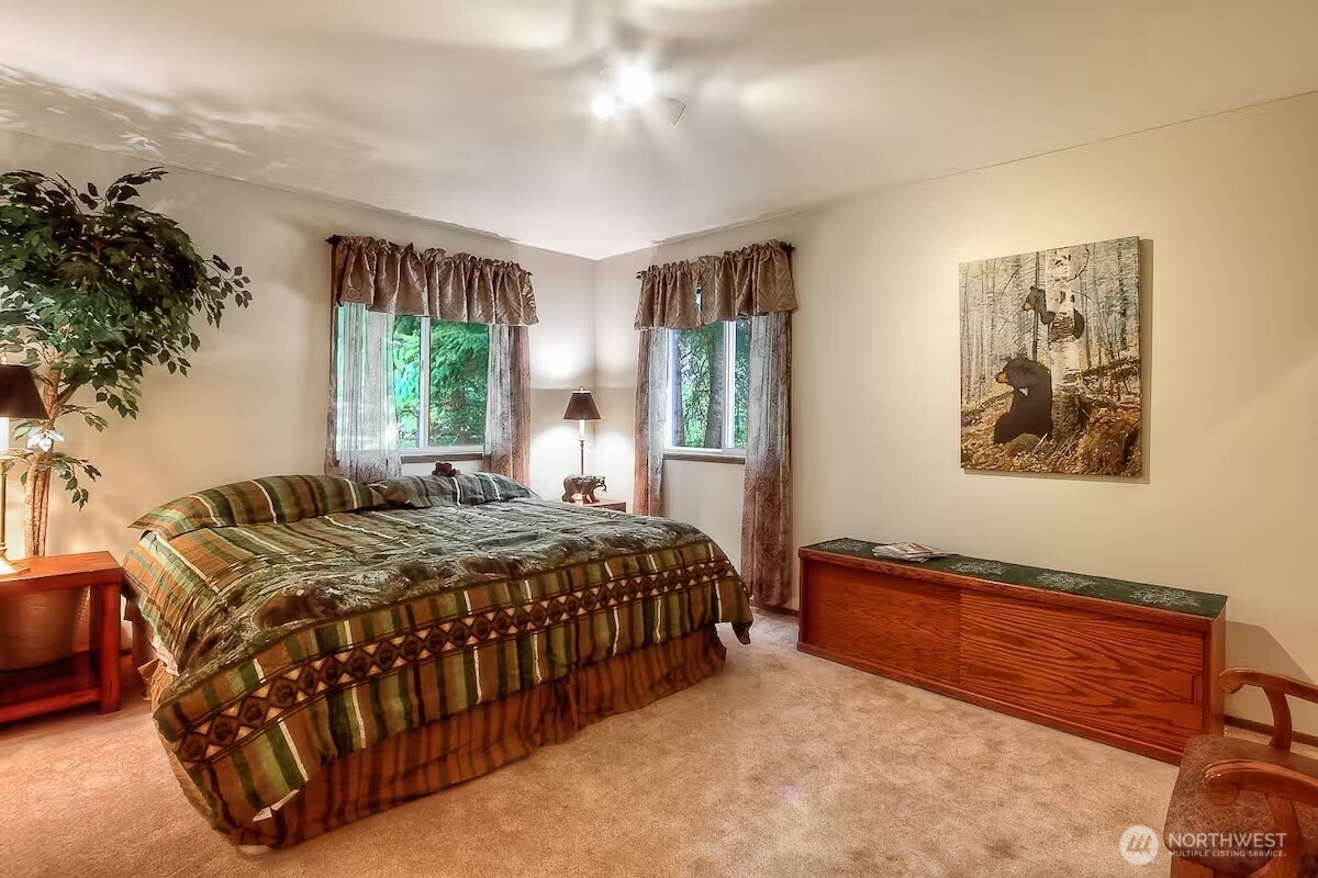 741 Hawthorn Lane , Easton, WA 98925