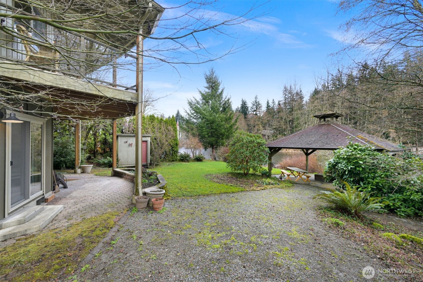 424 Rainbow Drive , Sedro Woolley, WA 98284