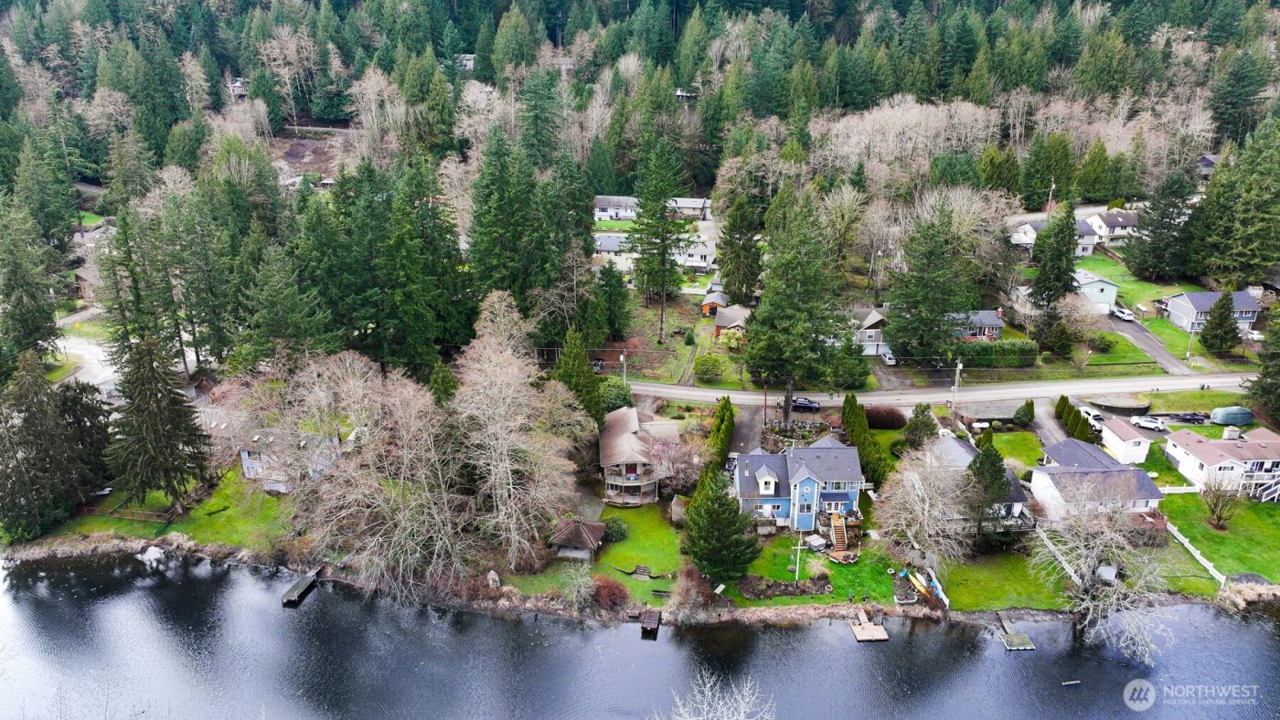 424 Rainbow Drive , Sedro Woolley, WA 98284