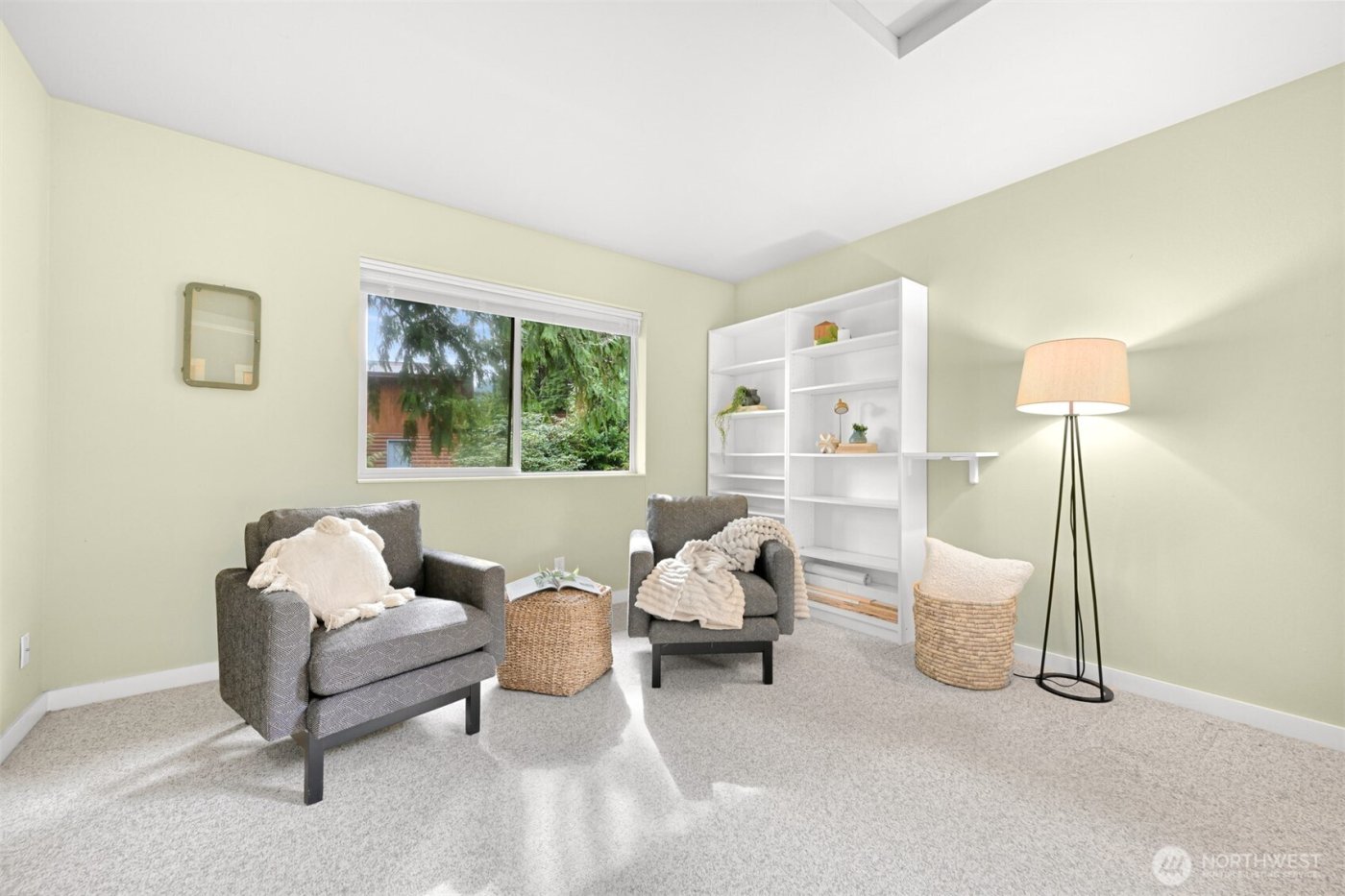 424 Rainbow Drive , Sedro Woolley, WA 98284