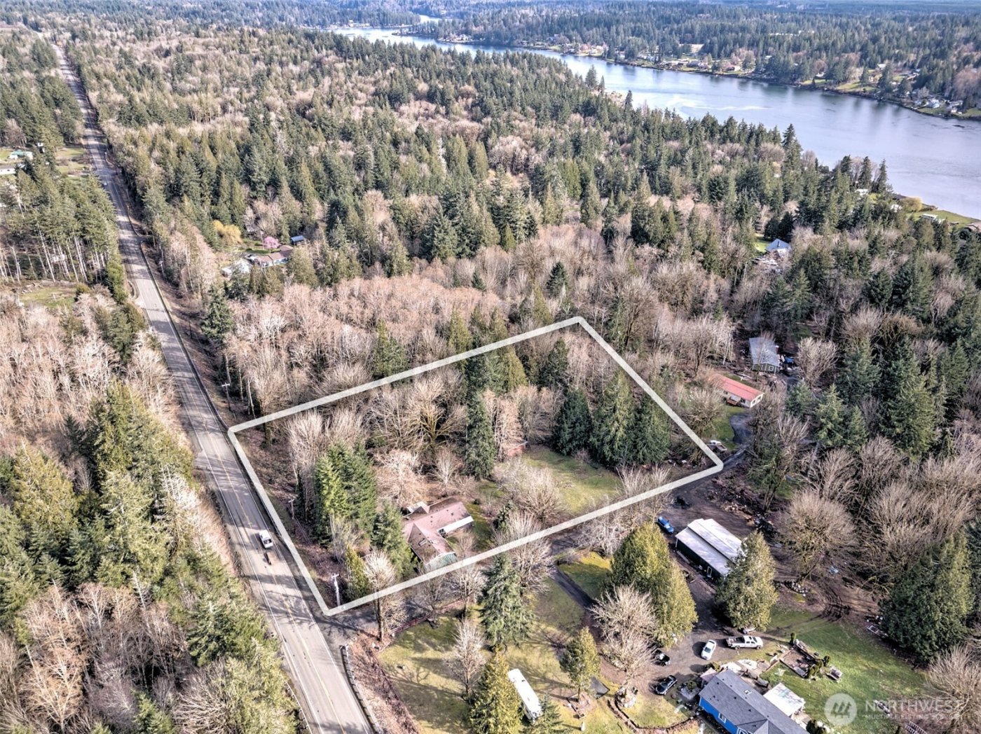 1051 E Crestview Drive , Shelton, WA 98584