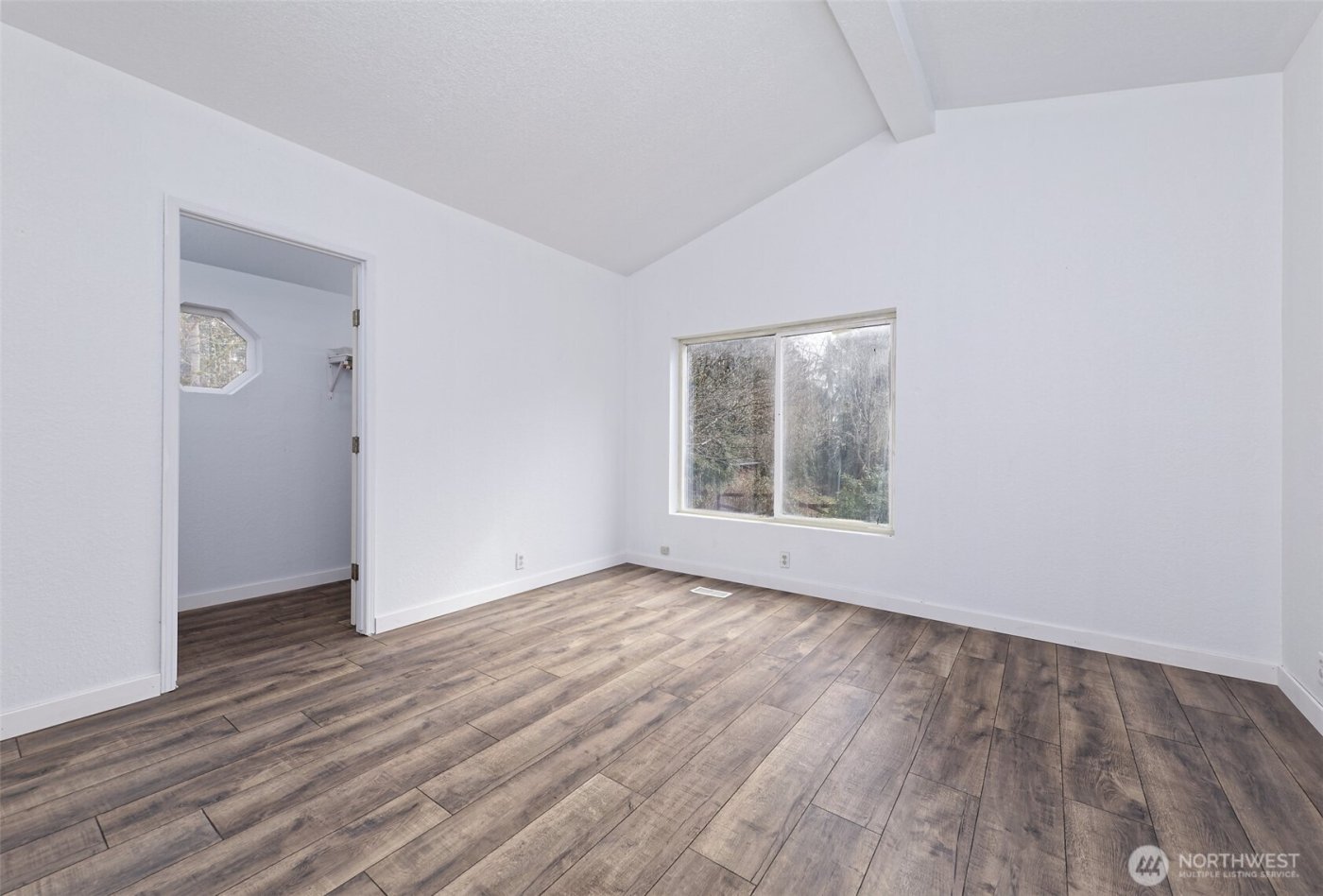 1051 E Crestview Drive , Shelton, WA 98584