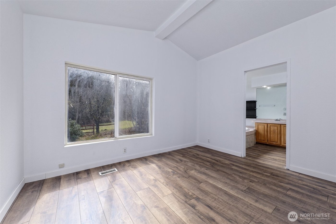 1051 E Crestview Drive , Shelton, WA 98584