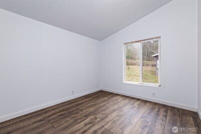1051 E Crestview Drive , Shelton, WA 98584 - Photo 18