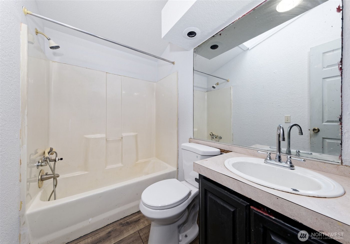 1051 E Crestview Drive , Shelton, WA 98584