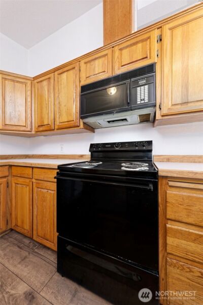 1051 E Crestview Drive , Shelton, WA 98584 - Photo 9