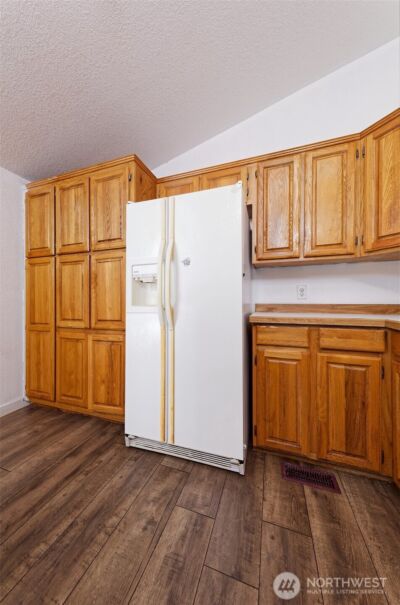 1051 E Crestview Drive , Shelton, WA 98584 - Photo 10