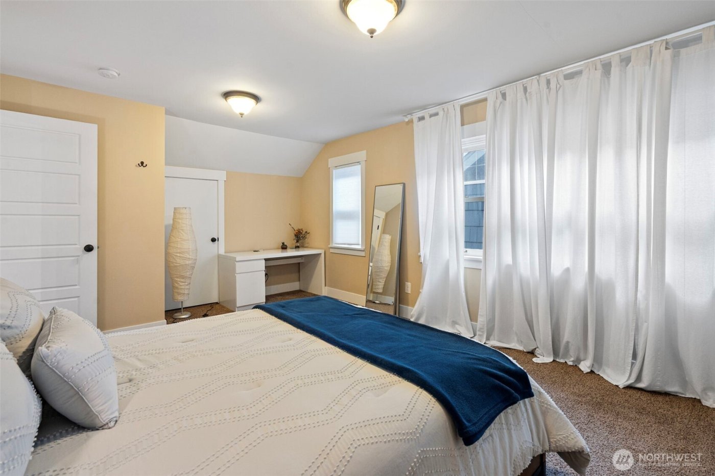 3208 N 30th Street , Tacoma, WA 98407